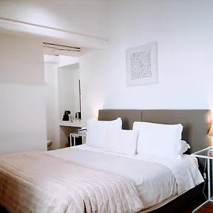 la-maison-de-charme.hotelinveneto.com/