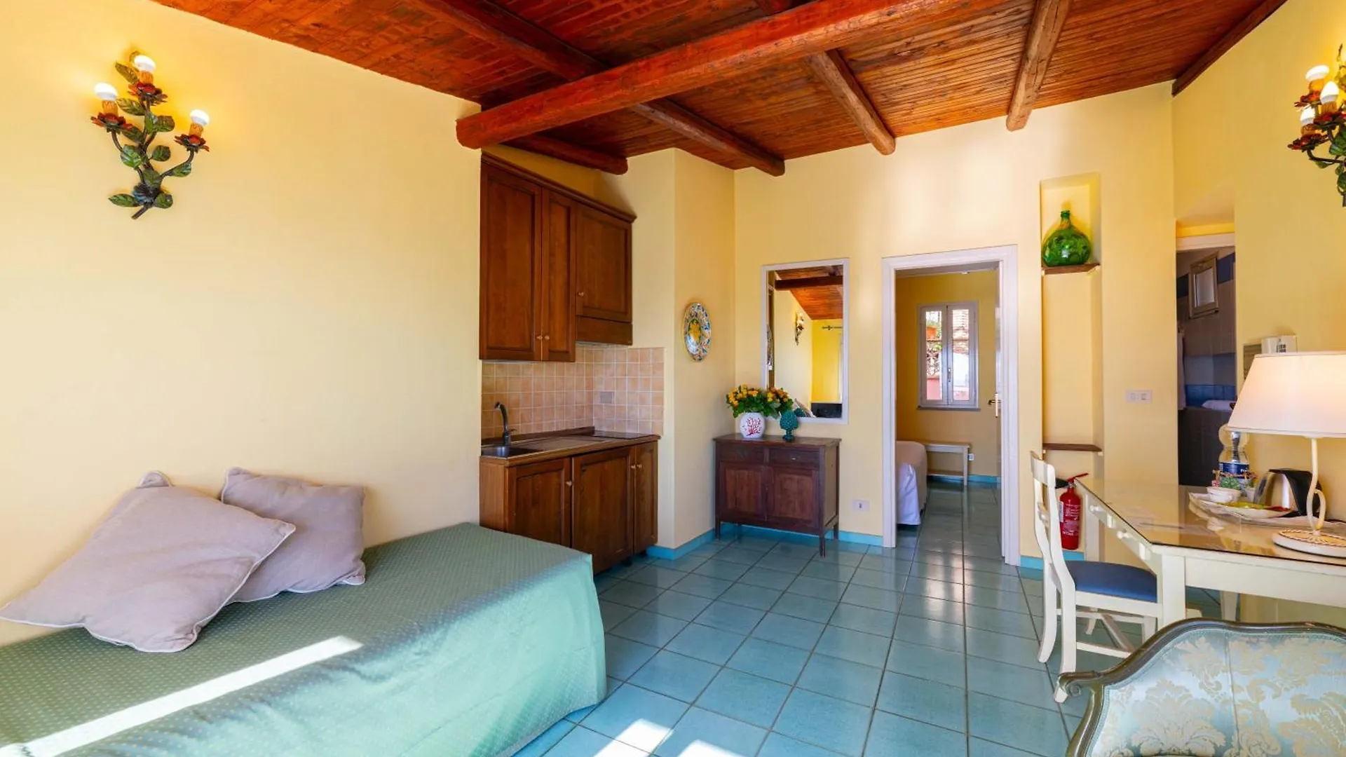 Mendolia Beach Hotel Taormina