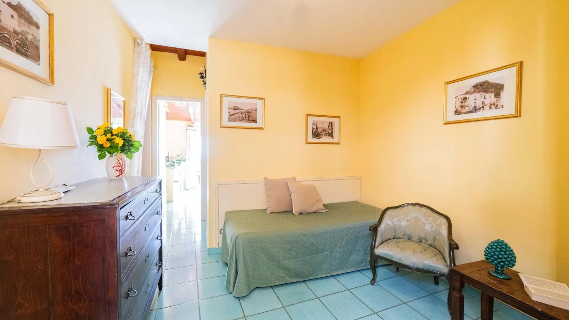 ***  Mendolia Beach Hotel Taormina Italy