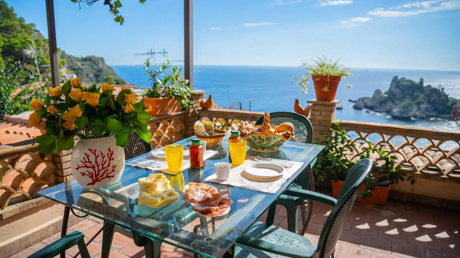 Mendolia Beach Hotel Taormina Italy