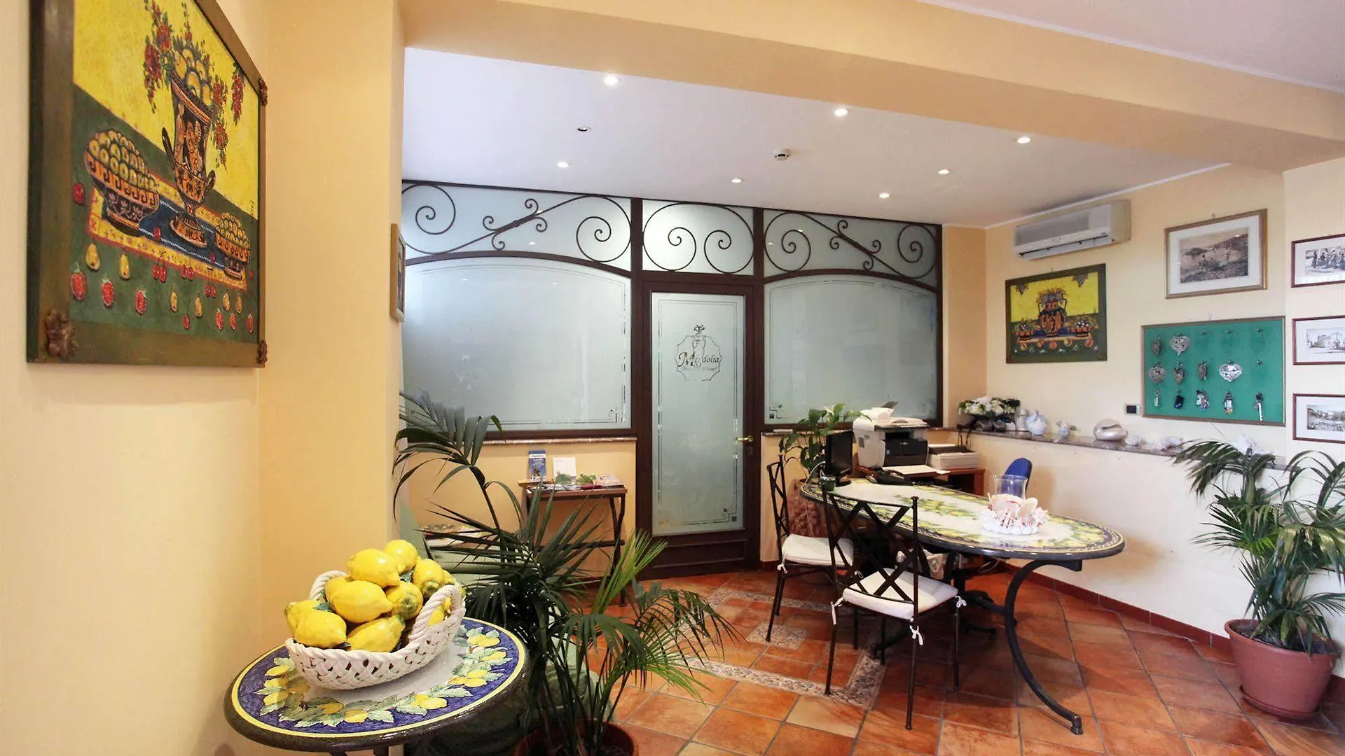 Mendolia Beach Hotel Taormina